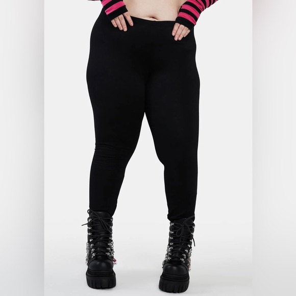 Leggings with pink lace up & skulls with bow - Picture 5 of 5